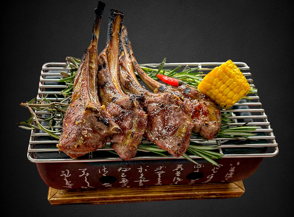 GRILLED LAMB CHOPS