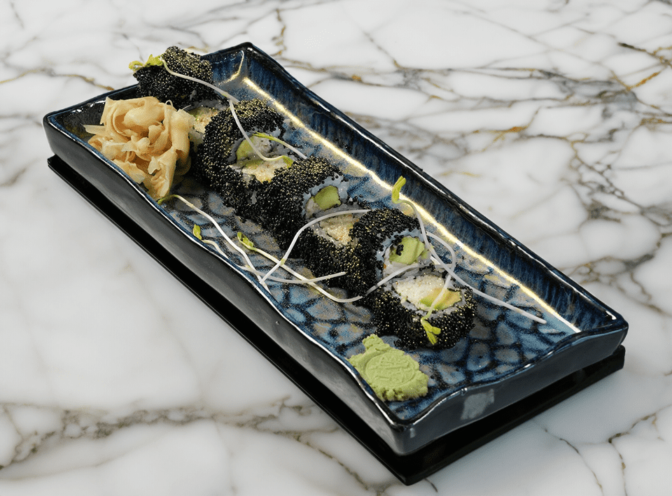 GOLDEN CALIFORNIA ROLL