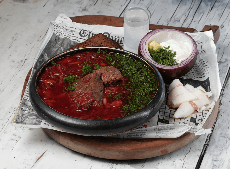 BORSH WITH BEEF